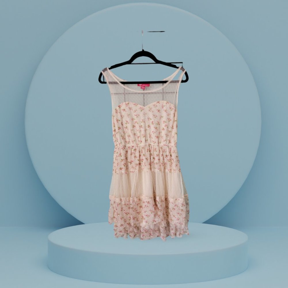 Ultra Pink Floral Dress - Large - Embrace the Cottagecore Dream in Style